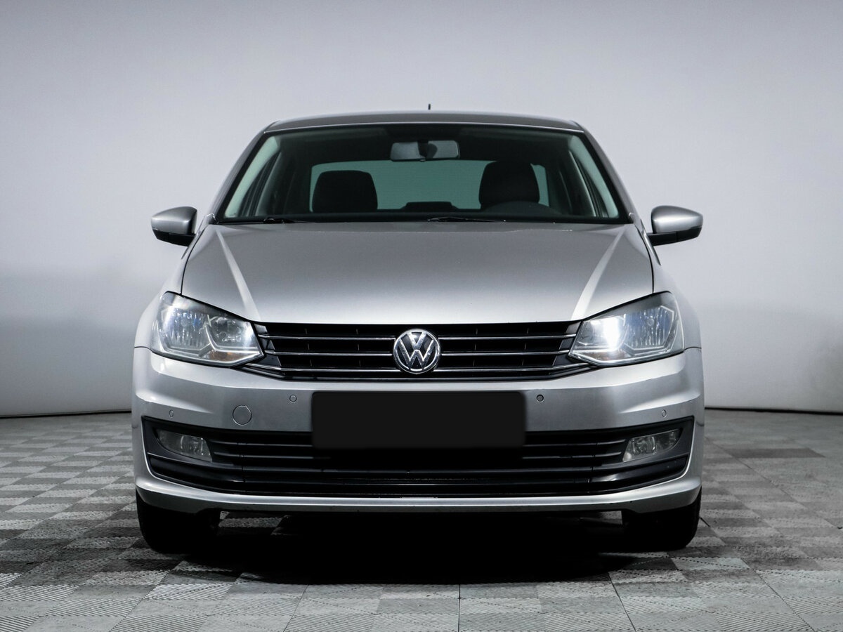 Volkswagen Polo с пробегом — 2019 год. Фото: #1