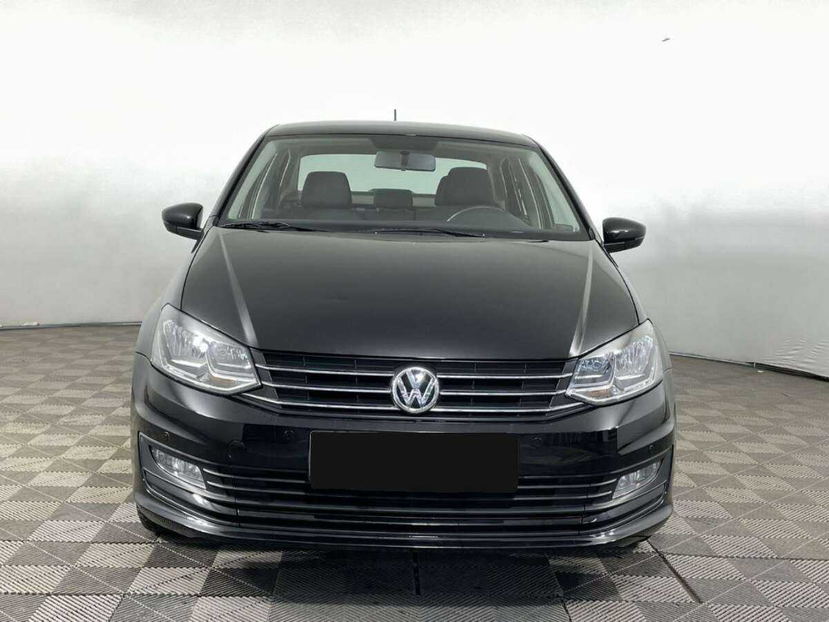 Volkswagen Polo с пробегом — 2019 год. Фото: #0
