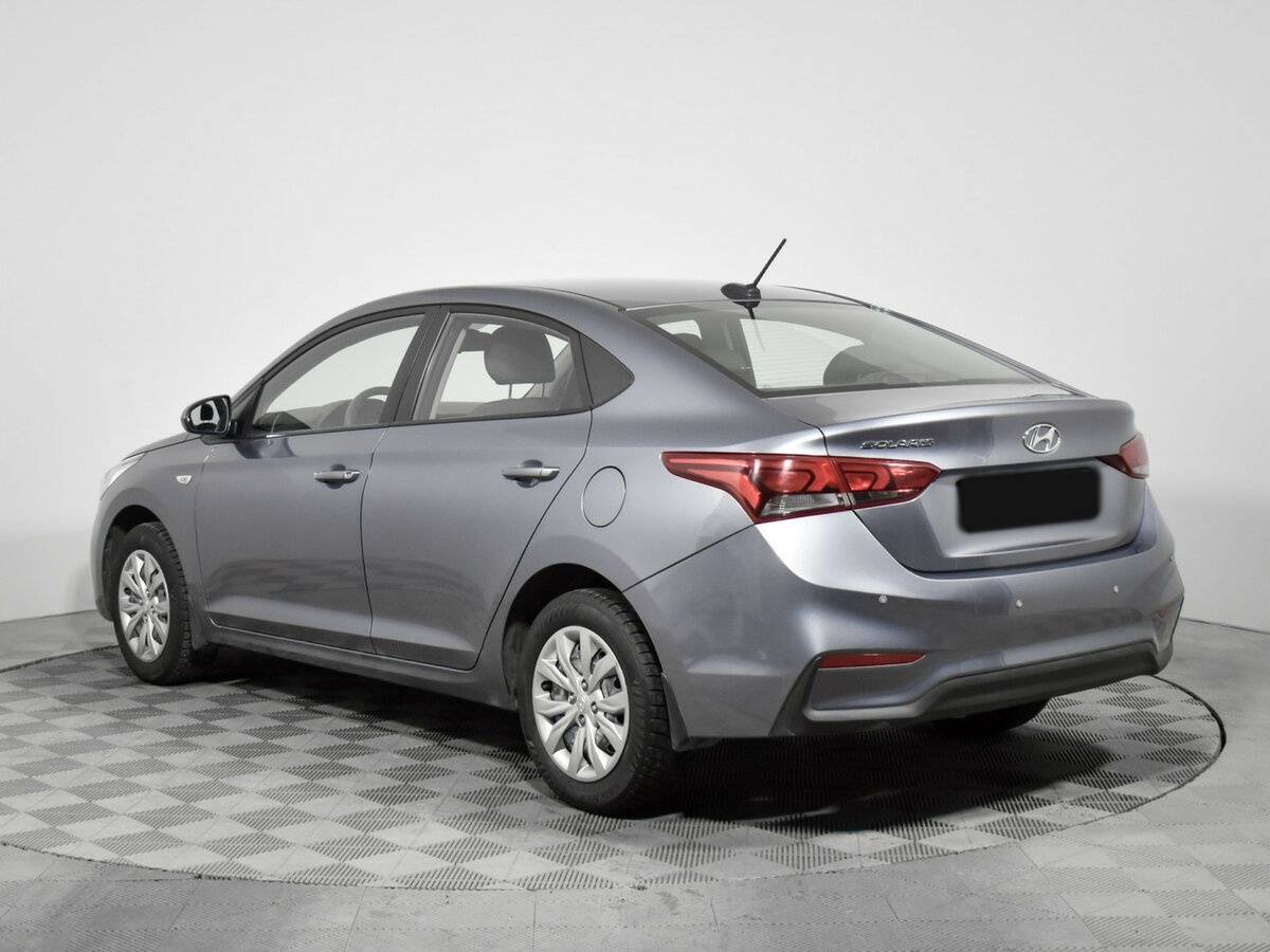Hyundai Solaris с пробегом — 2017 год. Фото: #6