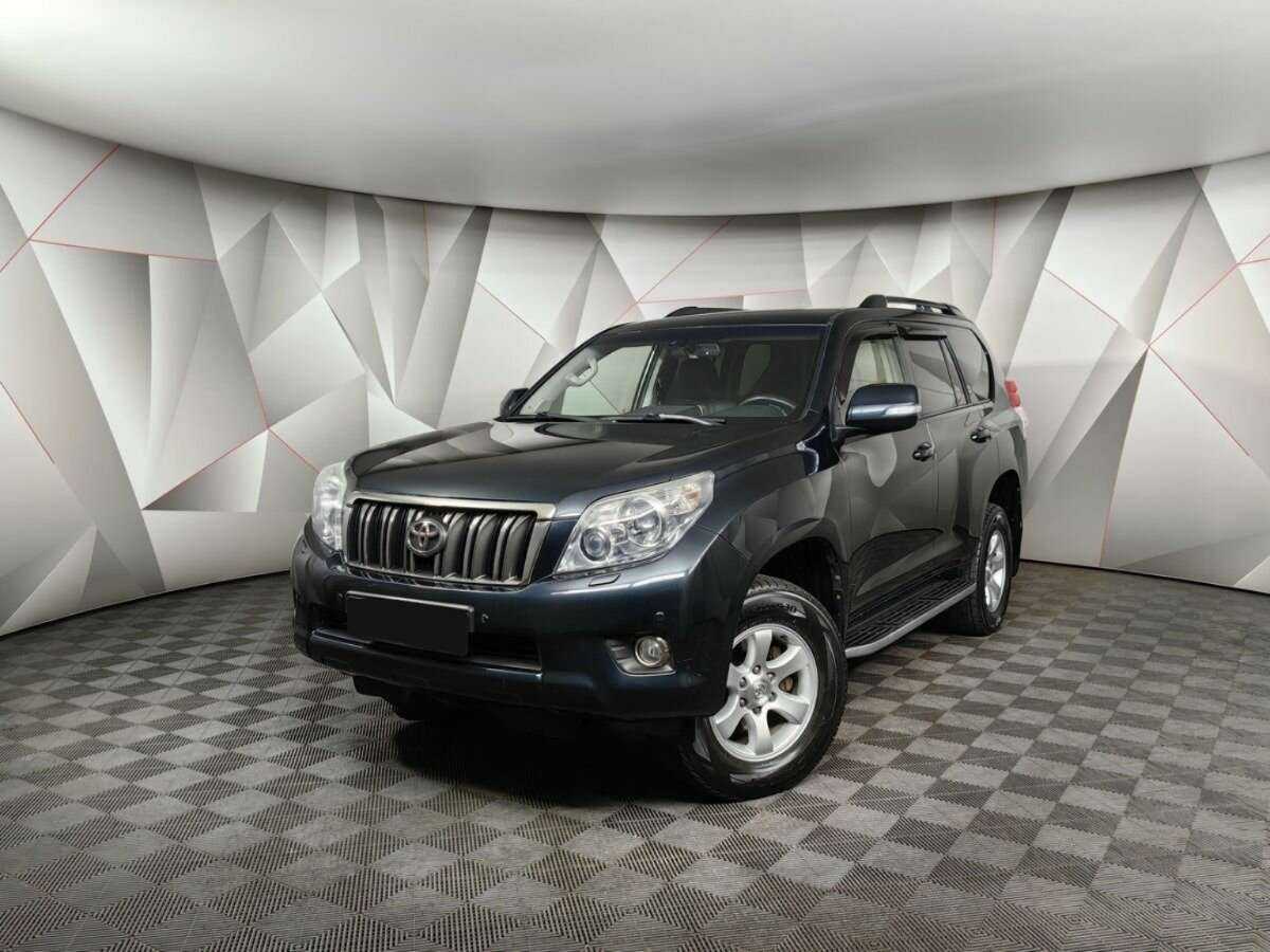 Toyota Land Cruiser Prado с пробегом — 2012 год. Посмотреть фото