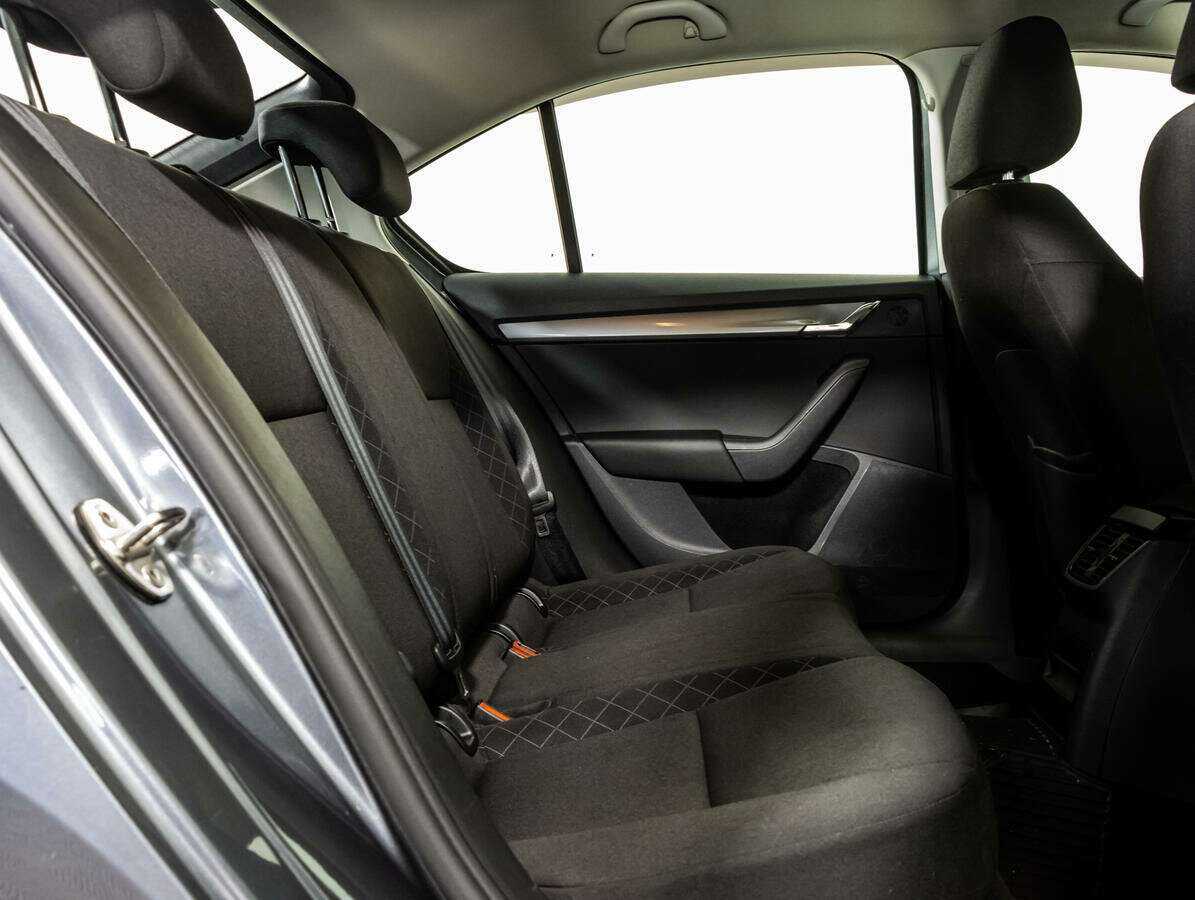 Skoda Octavia с пробегом — 2019 год. Фото: #9