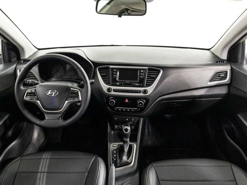 Hyundai Solaris с пробегом — 2018 год. Фото: #12