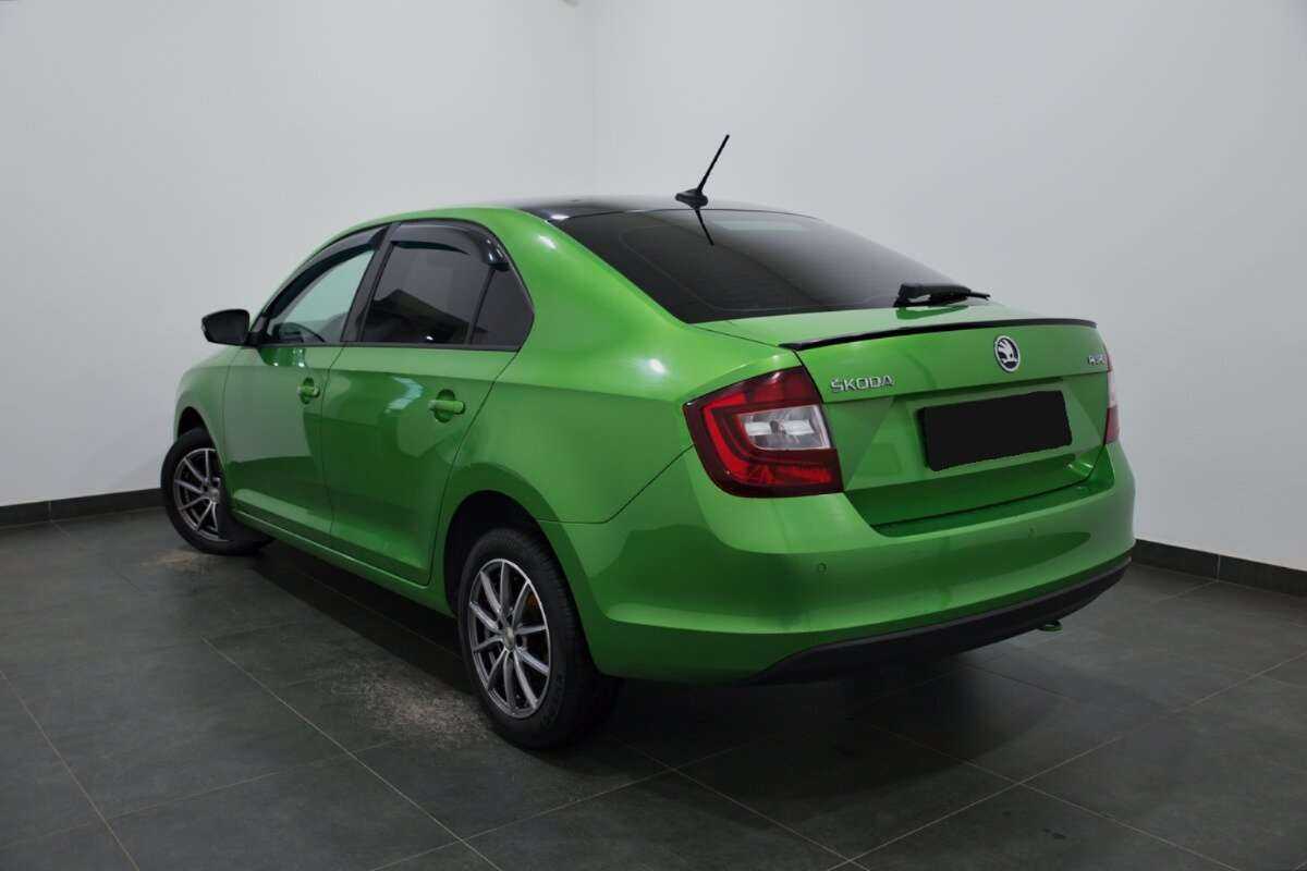 Skoda Rapid с пробегом — 2017 год. Фото: #2