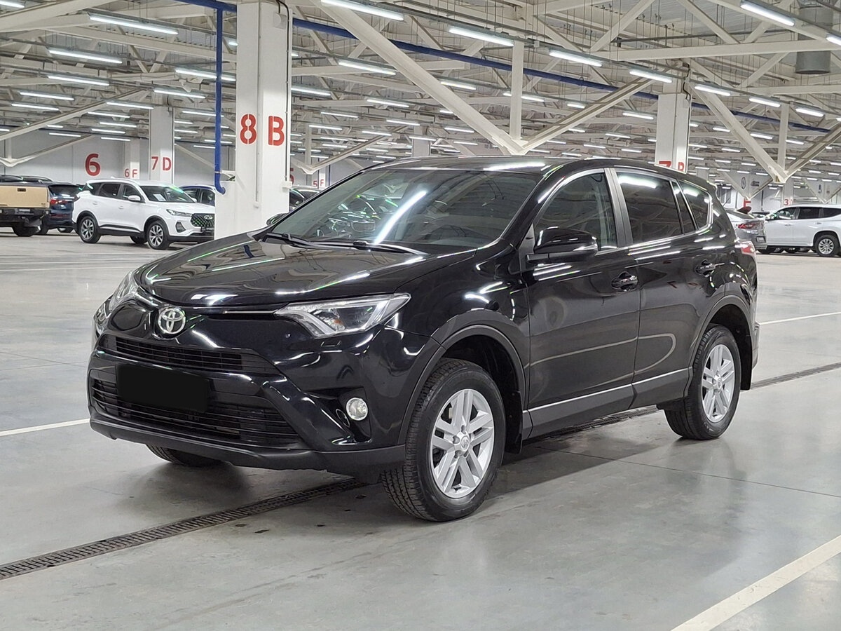 Toyota RAV4 с пробегом — 2019 год. Фото: #0