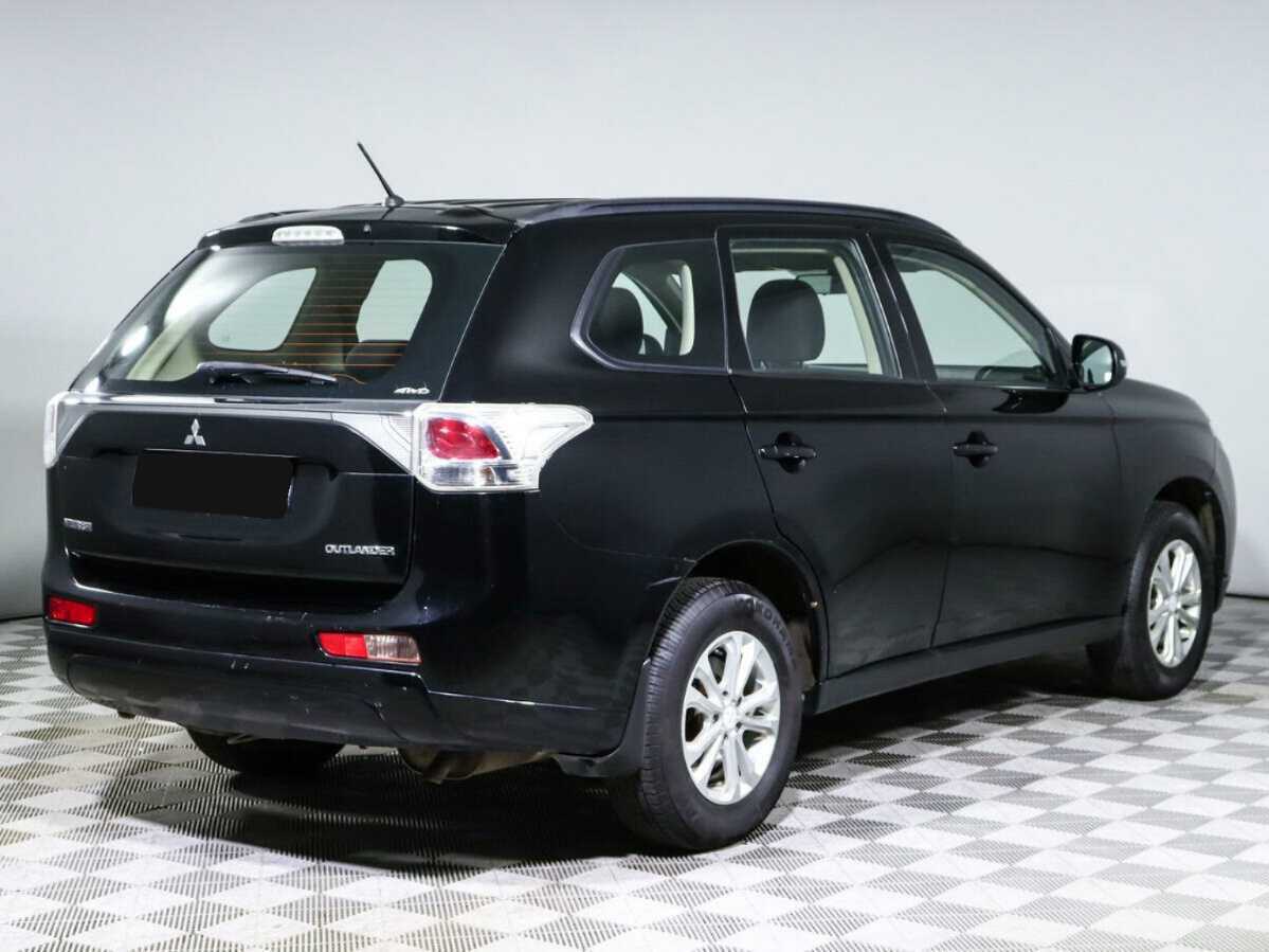 Mitsubishi Outlander с пробегом — 2013 год. Фото: #4