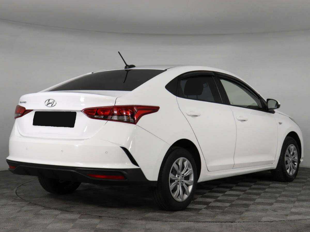 Hyundai Solaris с пробегом — 2021 год. Фото: #4