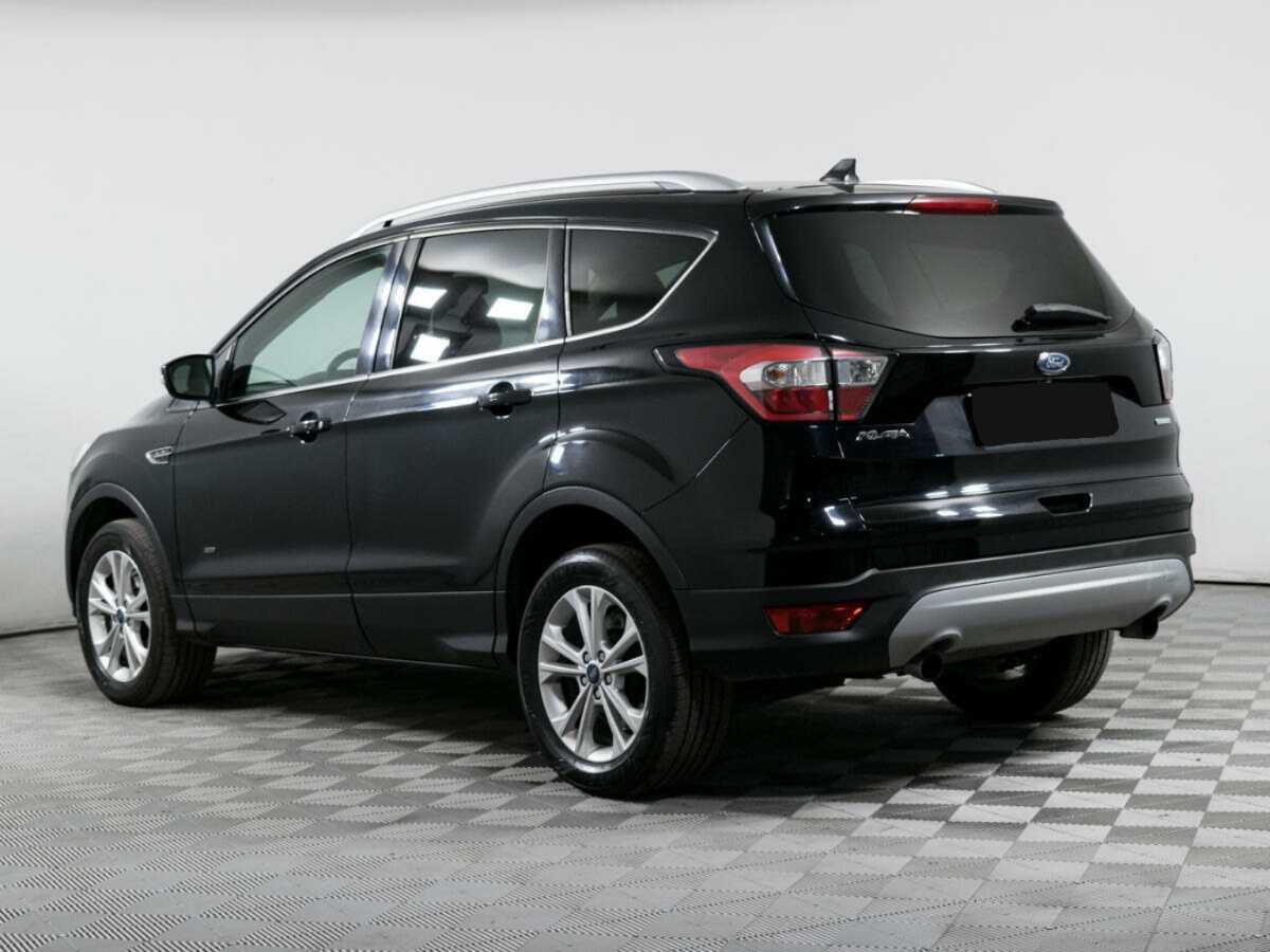 Ford Kuga с пробегом — 2017 год. Фото: #4