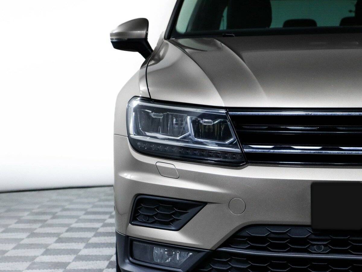 Volkswagen Tiguan с пробегом — 2018 год. Фото: #13