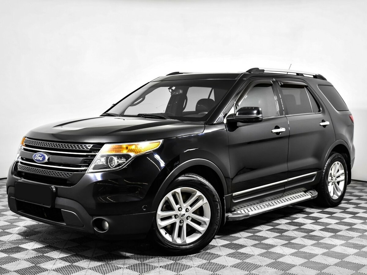 Ford Explorer с пробегом — 2013 год. Посмотреть фото