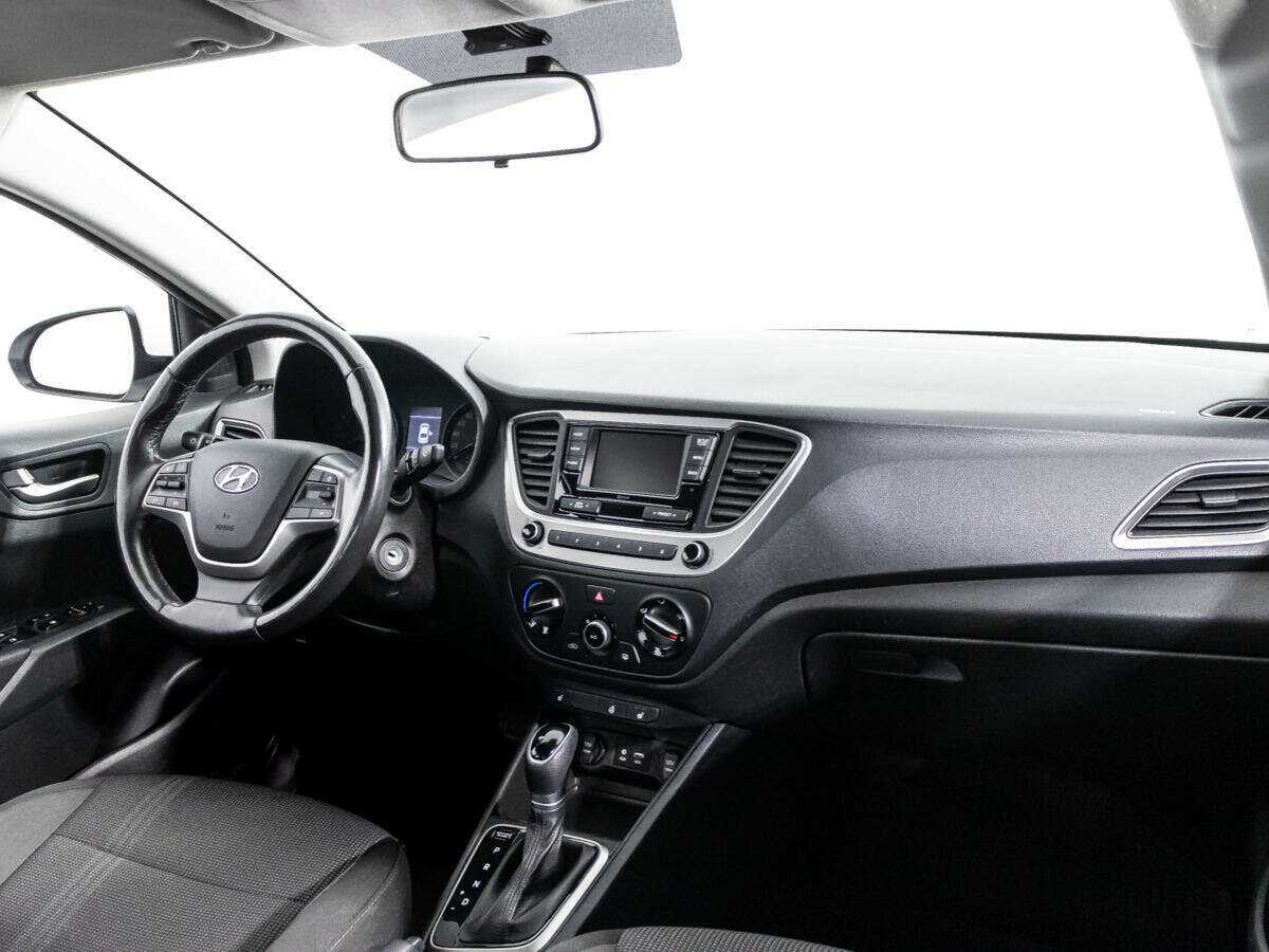 Hyundai Solaris с пробегом — 2018 год. Фото: #8