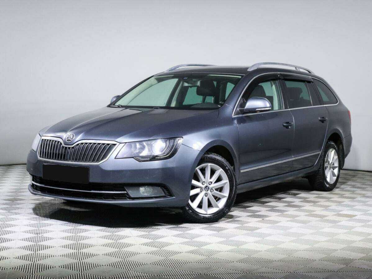 Skoda Superb с пробегом — 2013 год. Фото: #0