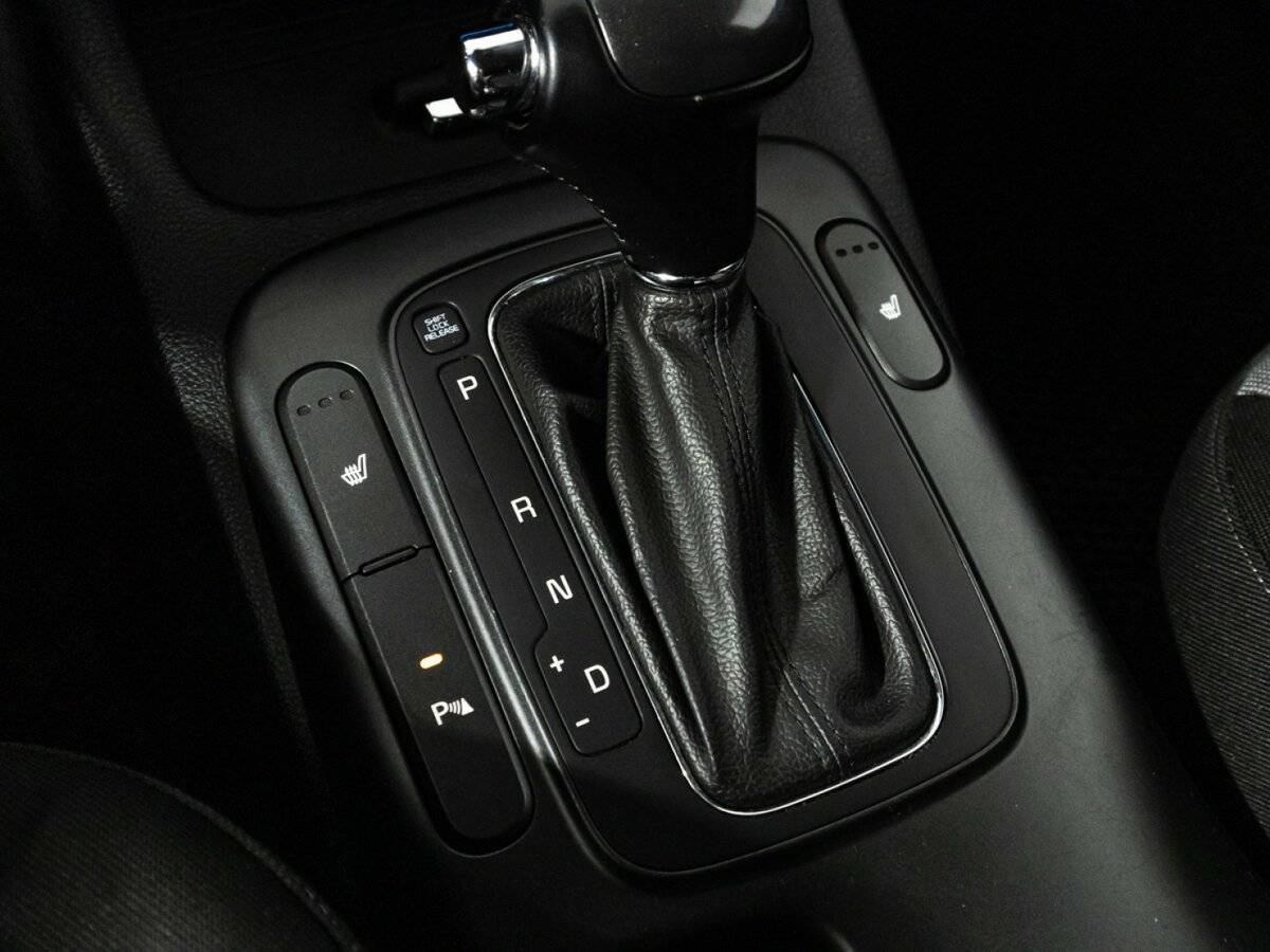Kia Cerato с пробегом — 2014 год. Фото: #17