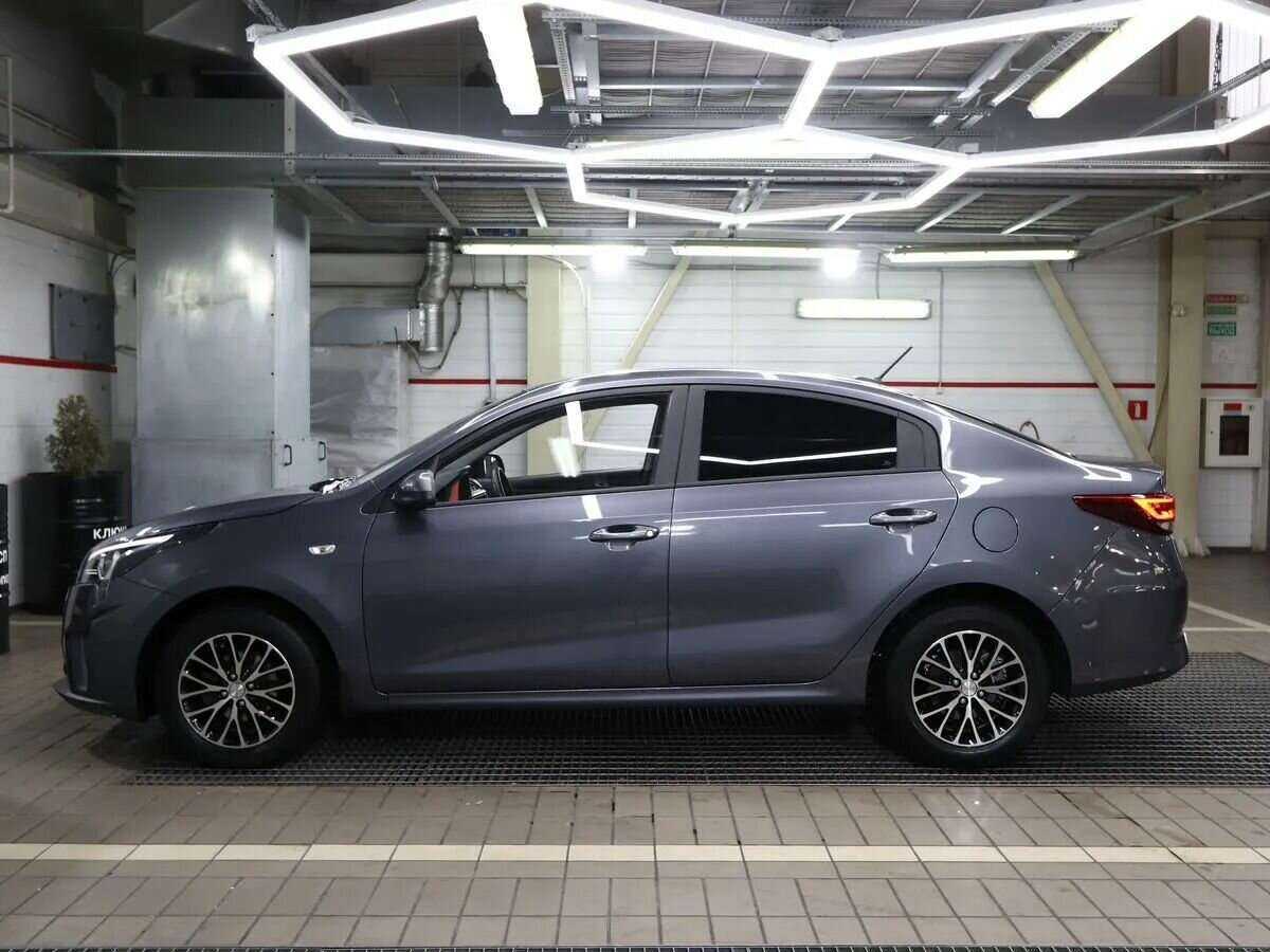 Kia Rio с пробегом — 2021 год. Фото: #3