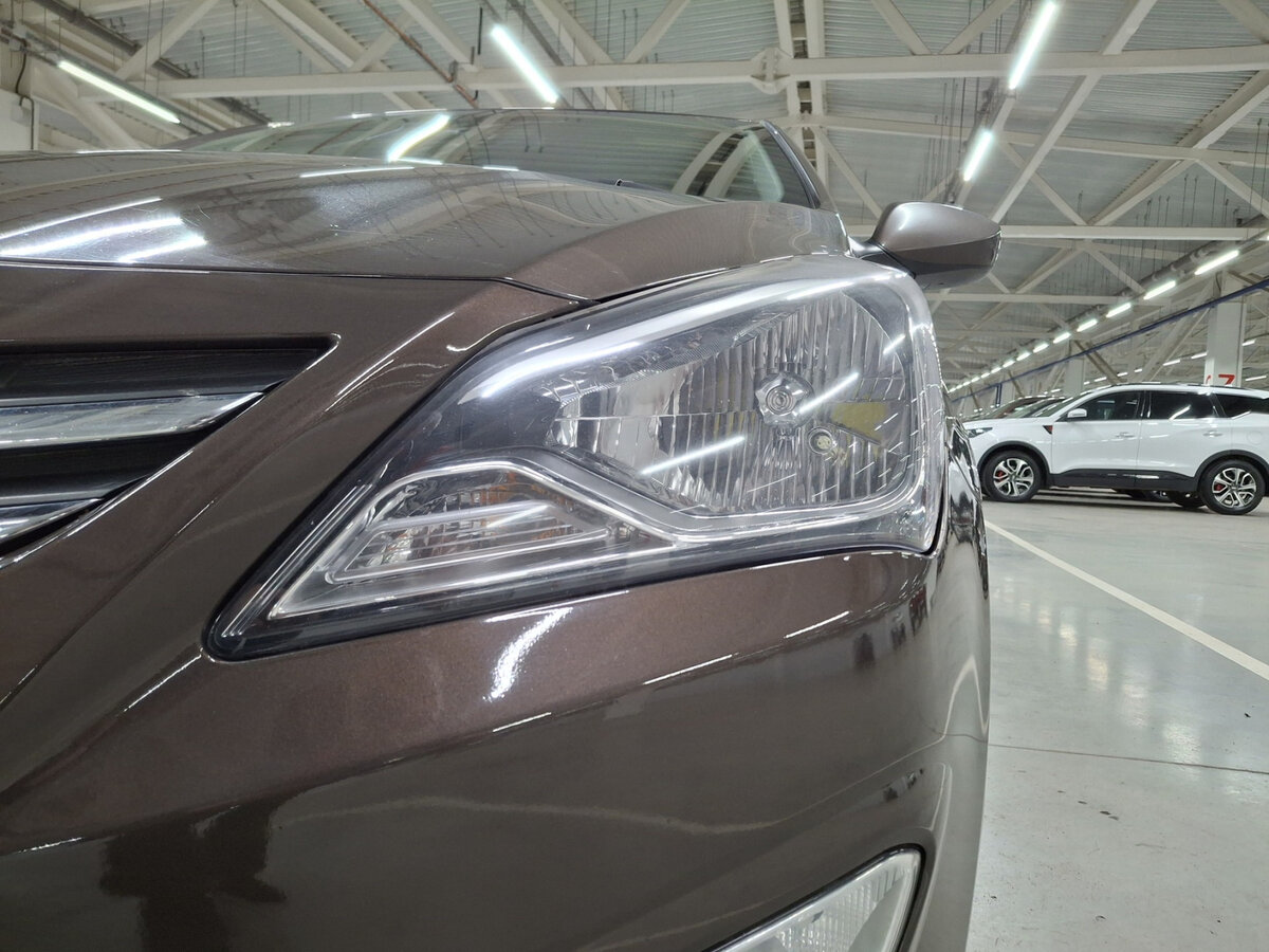 Hyundai Solaris с пробегом — 2016 год. Фото: #15