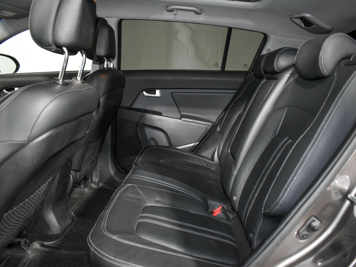 Kia Sportage с пробегом — 2014 год. Фото: #10