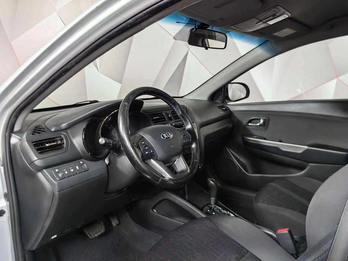 Kia Rio с пробегом — 2014 год. Фото: #6
