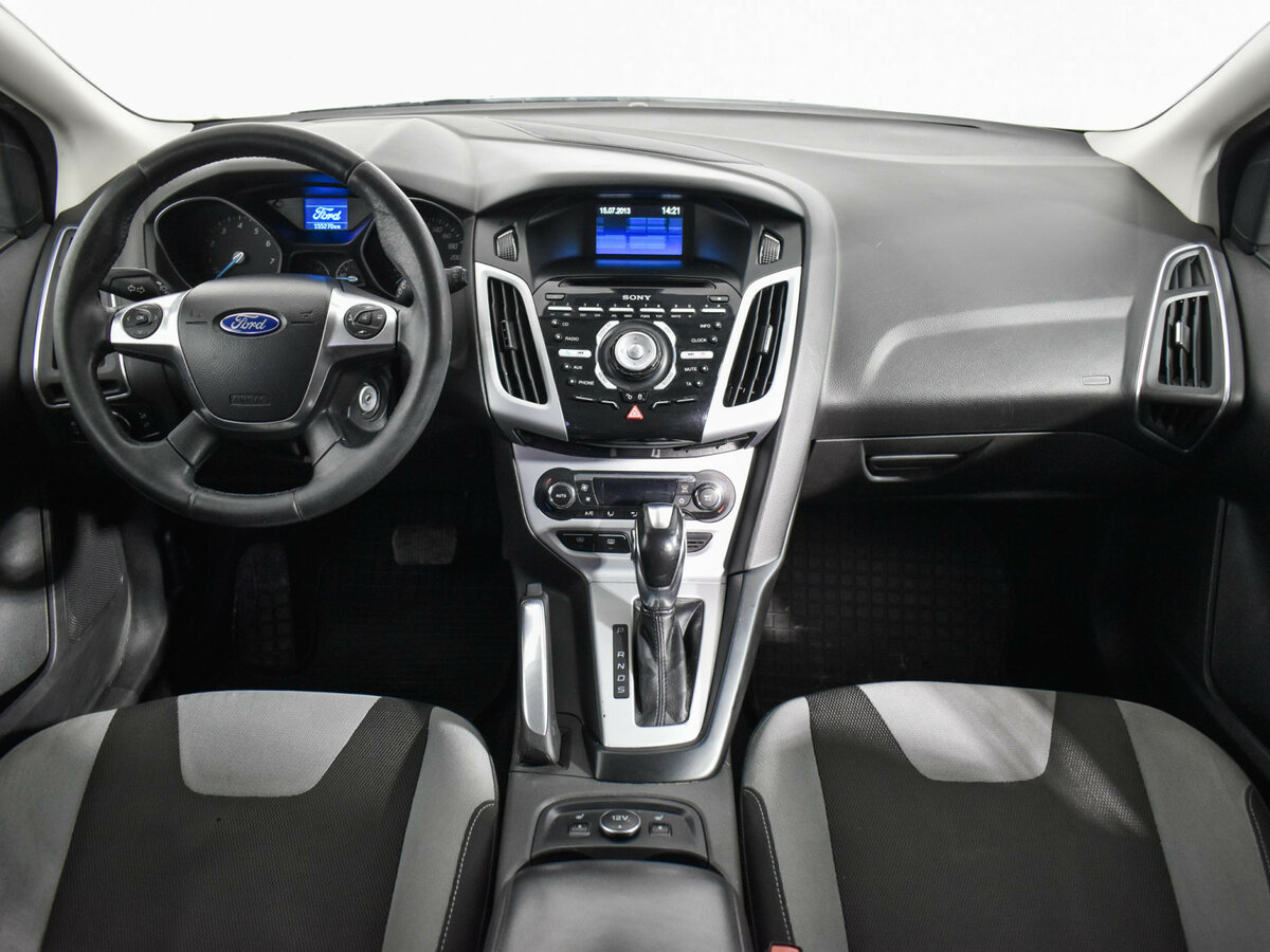 Ford Focus с пробегом — 2013 год. Фото: #12