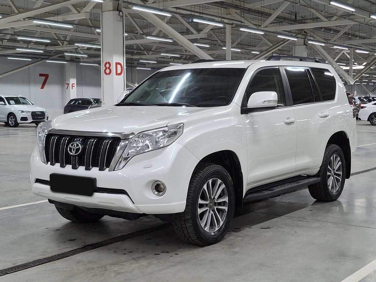 Toyota Land Cruiser Prado с пробегом — 2014 год. Посмотреть фото