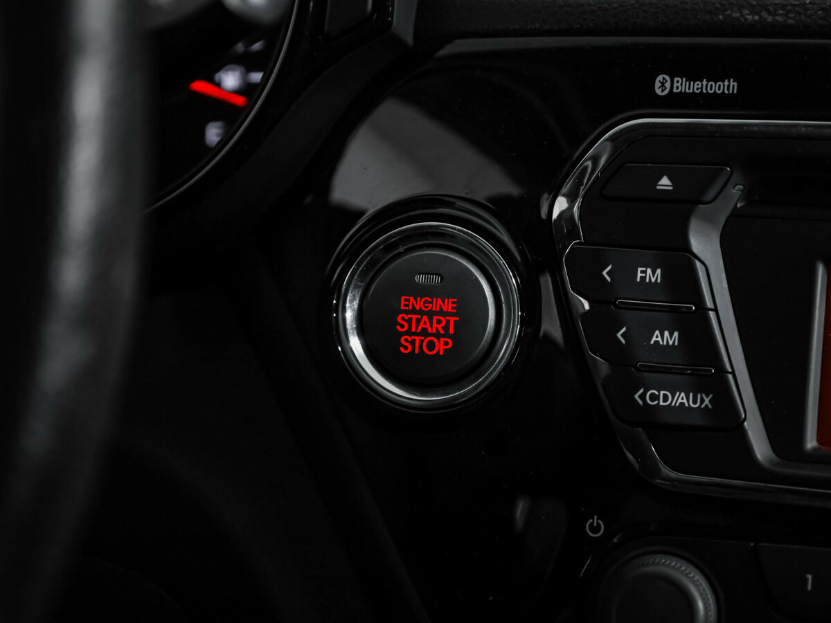 Kia Rio с пробегом — 2013 год. Фото: #12
