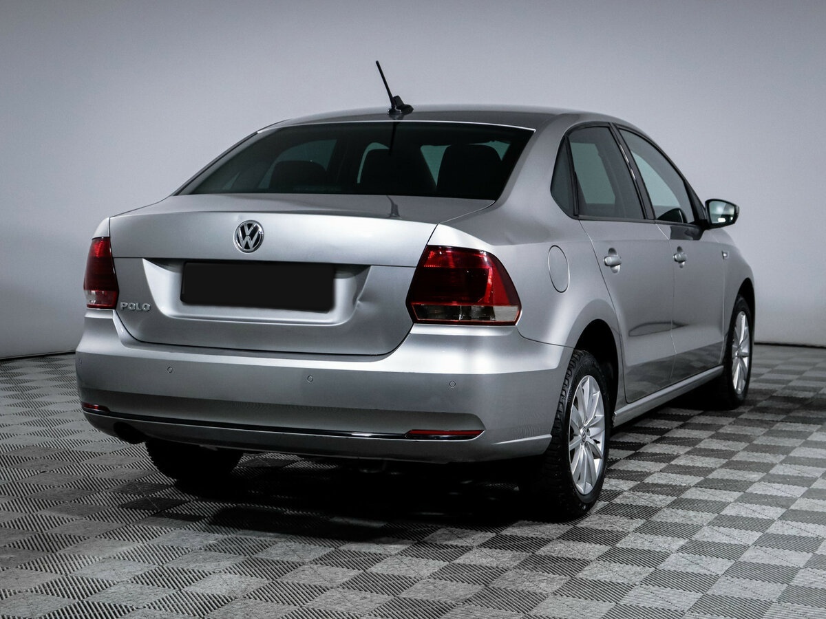 Volkswagen Polo с пробегом — 2019 год. Фото: #3