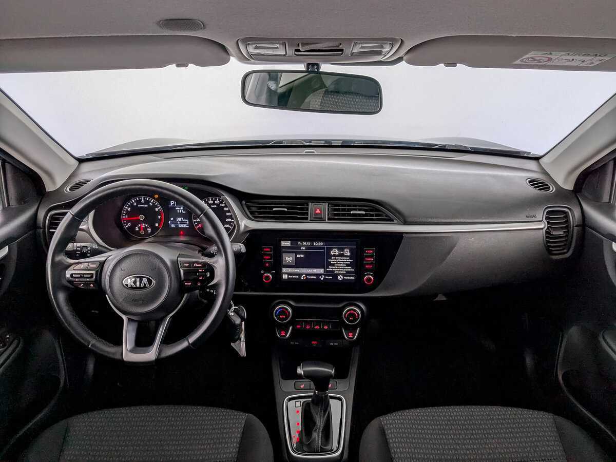 Kia Rio с пробегом — 2021 год. Фото: #13