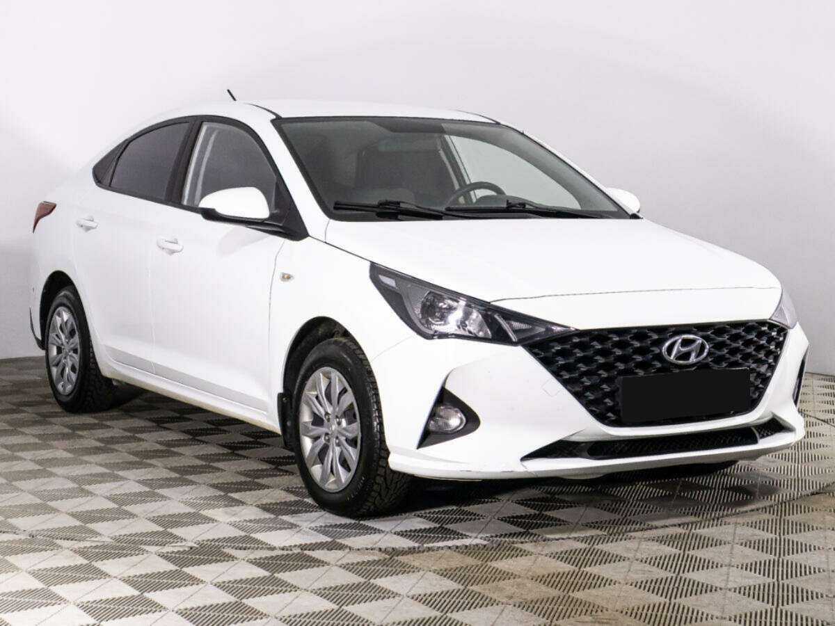 Hyundai Solaris с пробегом — 2020 год. Фото: #2