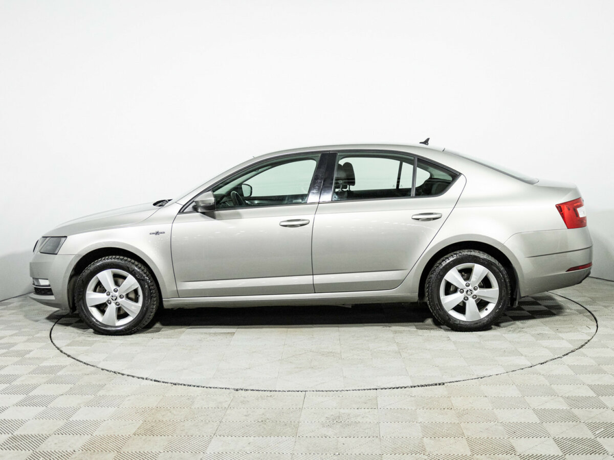 Skoda Octavia с пробегом — 2019 год. Фото: #7