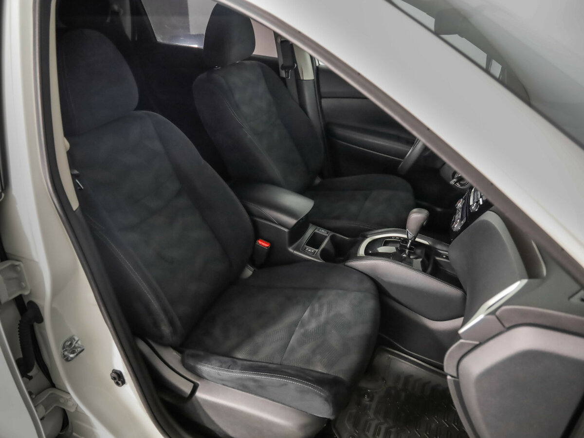 Nissan X-Trail с пробегом — 2016 год. Фото: #19