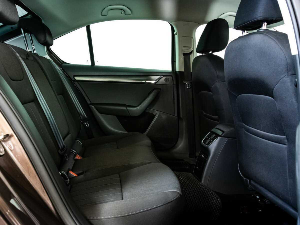 Skoda Octavia с пробегом — 2018 год. Фото: #11