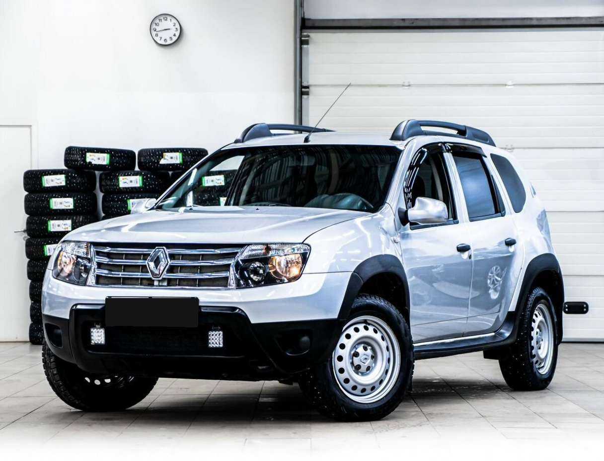 Renault Duster с пробегом — 2012 год. Посмотреть фото