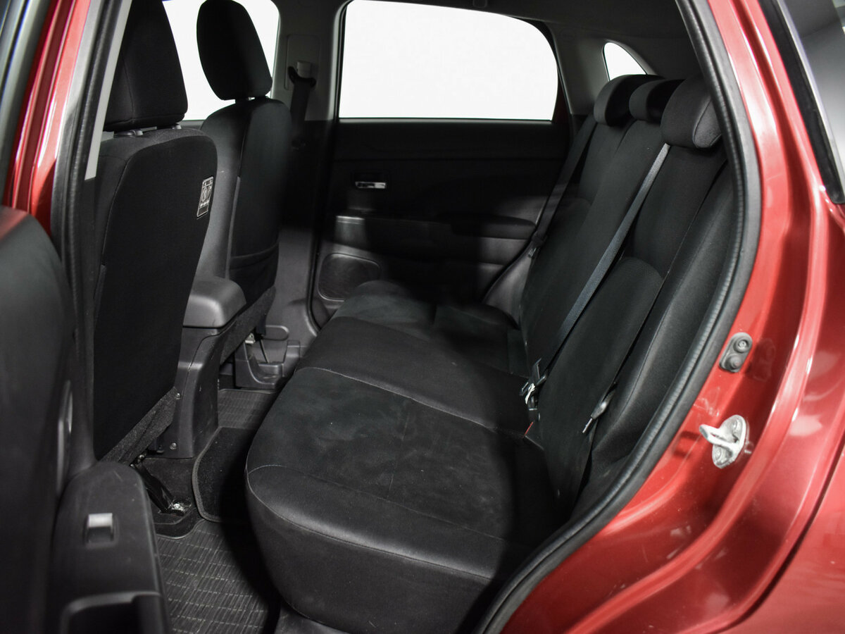 Mitsubishi ASX с пробегом — 2013 год. Фото: #10