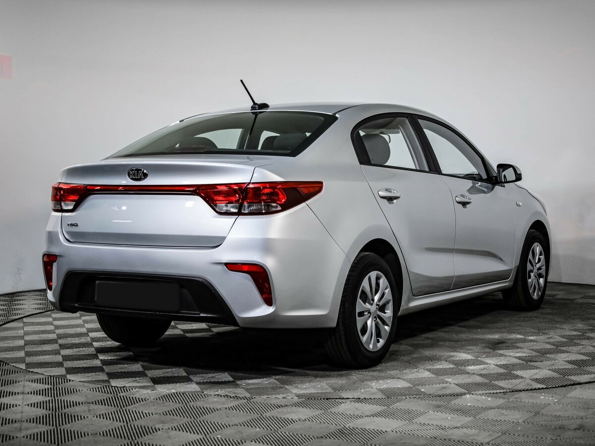 Kia Rio с пробегом — 2020 год. Фото: #4