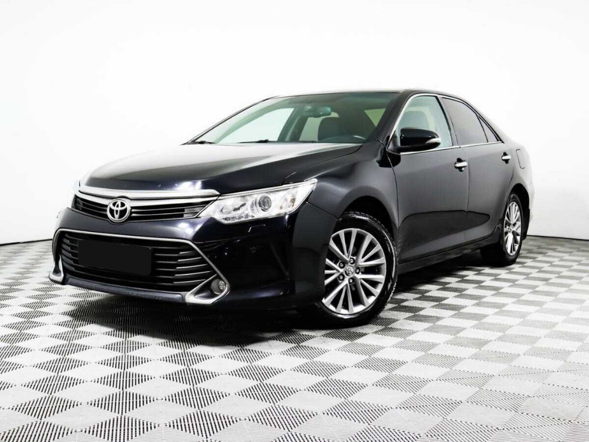 Toyota Camry с пробегом — 2015 год. Посмотреть фото