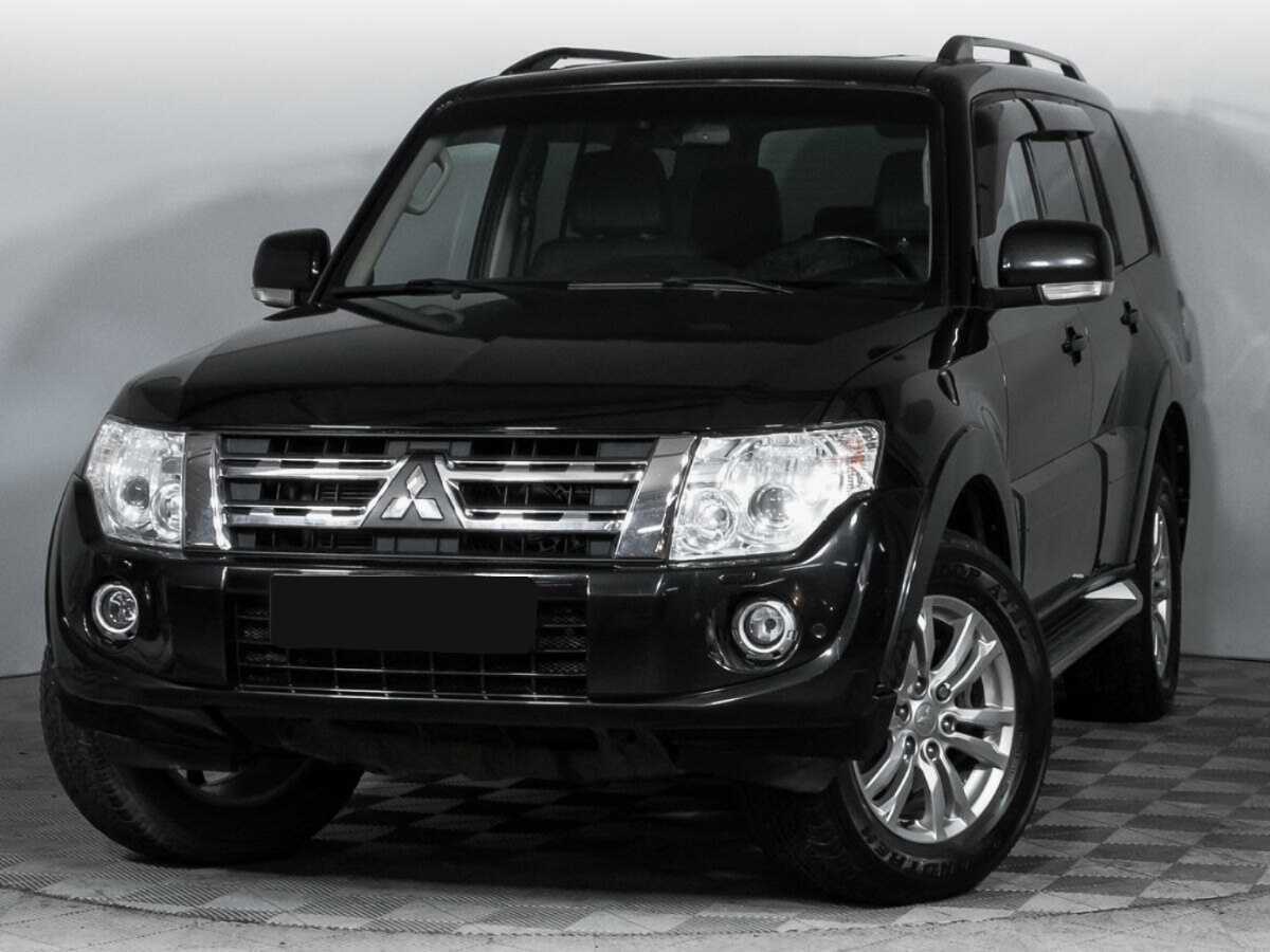 Mitsubishi Pajero с пробегом — 2014 год. Фото: #0