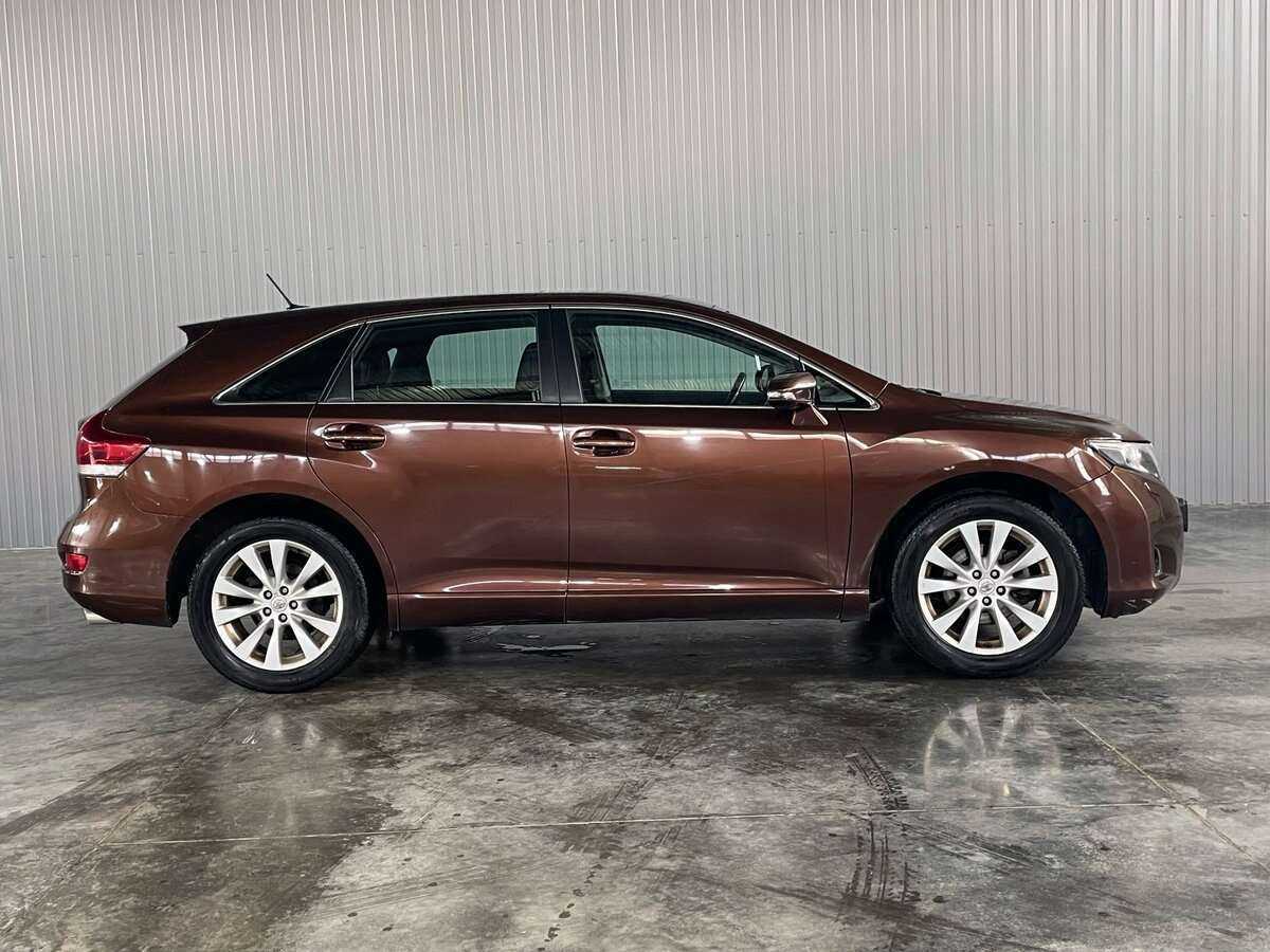 Toyota Venza с пробегом — 2013 год. Фото: #3
