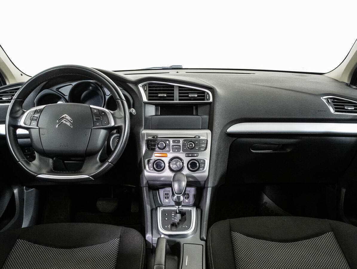 Citroen C4 с пробегом — 2016 год. Фото: #7