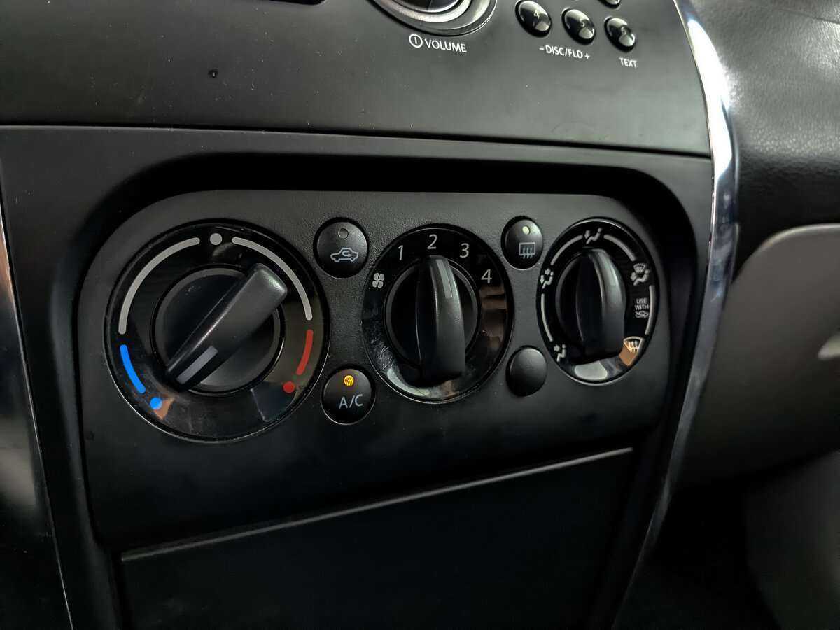 Suzuki SX4 с пробегом — 2014 год. Фото: #16