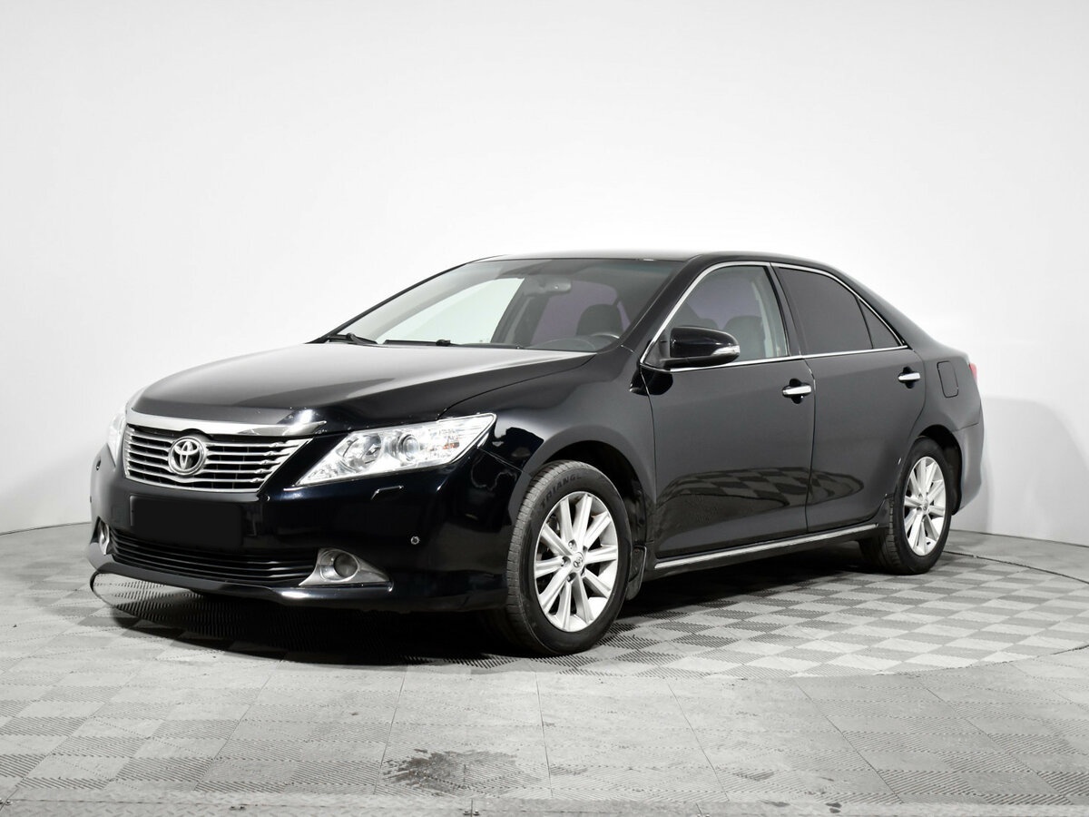 Toyota Camry с пробегом — 2013 год. Посмотреть фото