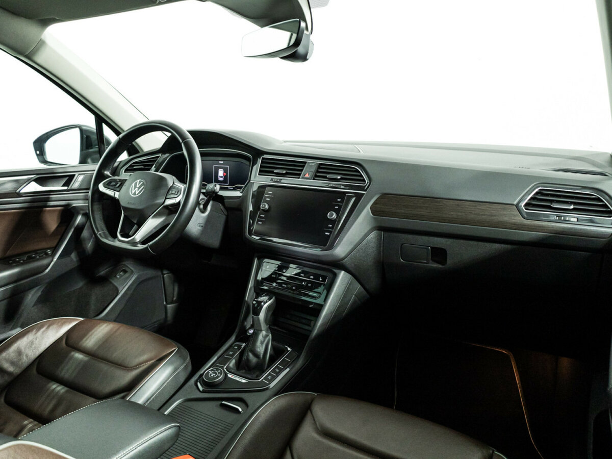 Volkswagen Tiguan с пробегом — 2020 год. Фото: #7