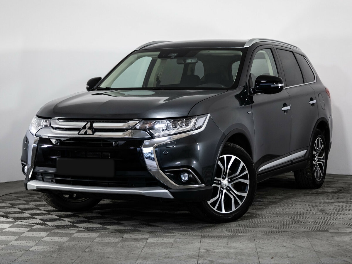 Mitsubishi Outlander с пробегом — 2018 год. Посмотреть фото