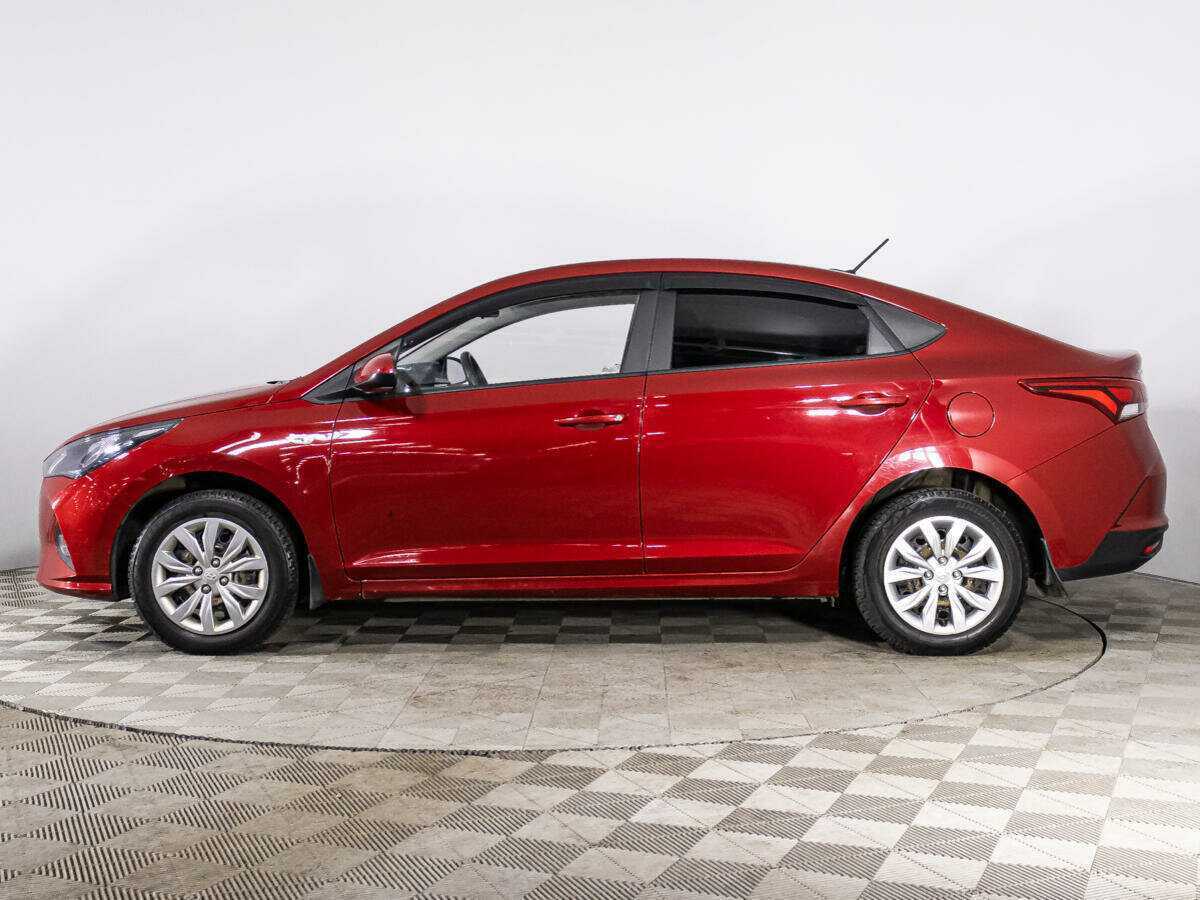 Hyundai Solaris с пробегом — 2021 год. Фото: #7