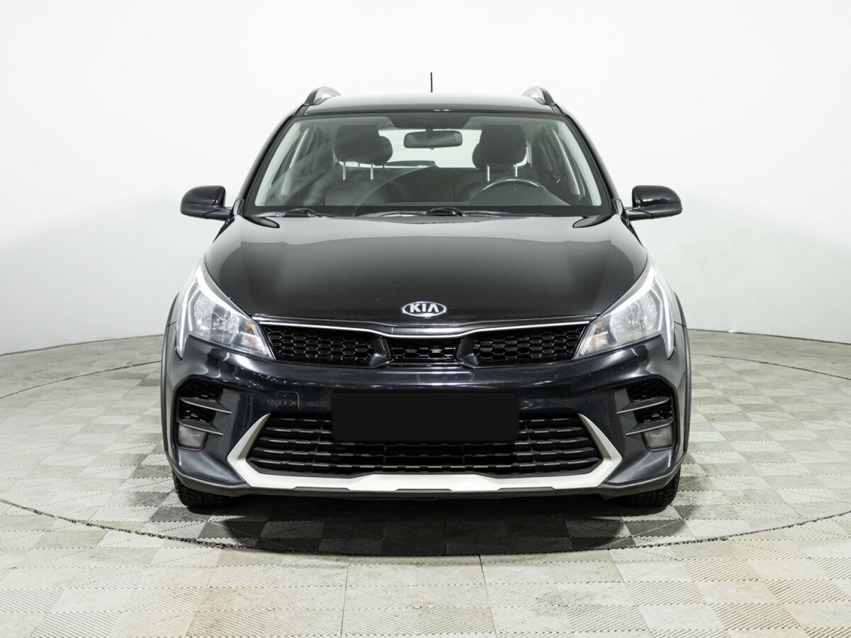 Kia Rio с пробегом — 2020 год. Фото: #1