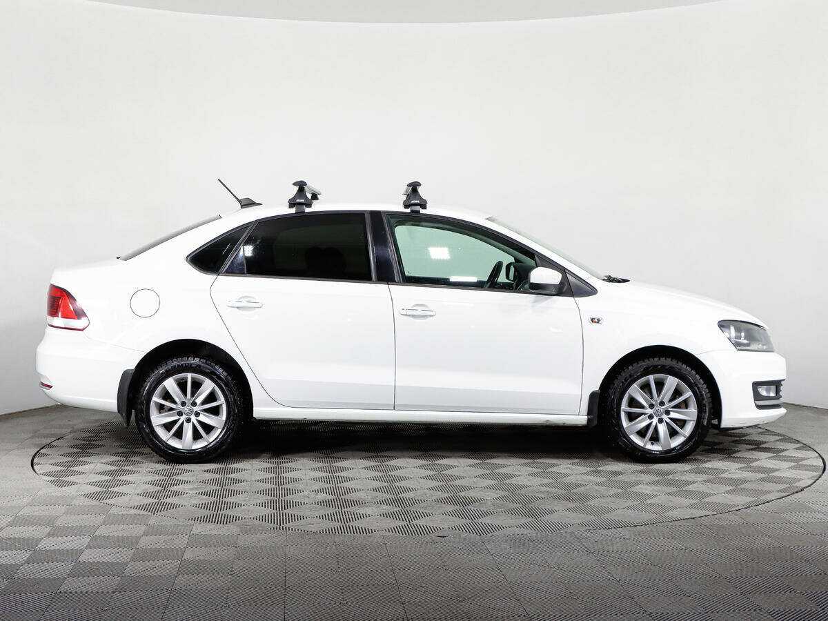 Volkswagen Polo с пробегом — 2017 год. Фото: #3