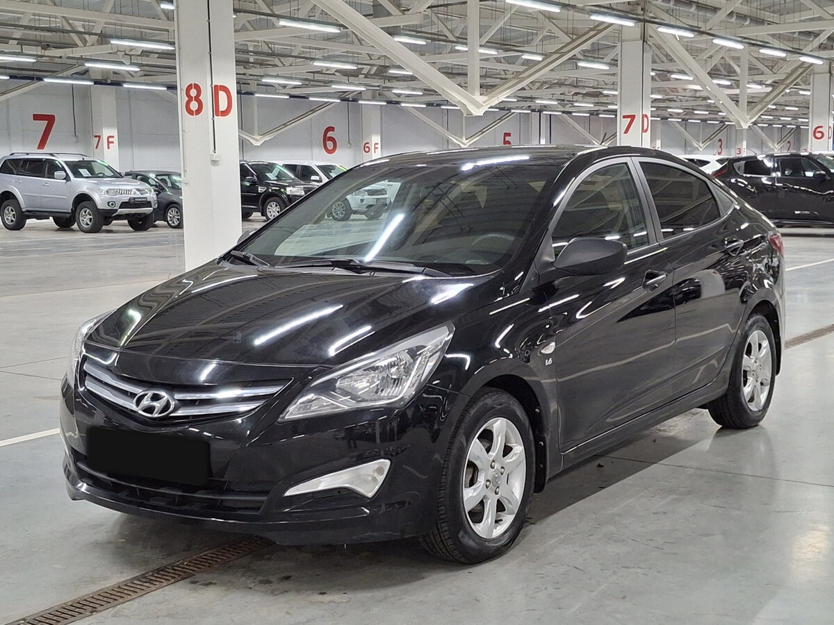 Hyundai Solaris с пробегом — 2015 год. Посмотреть фото