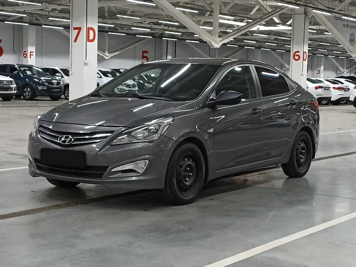 Hyundai Solaris с пробегом — 2015 год. Посмотреть фото