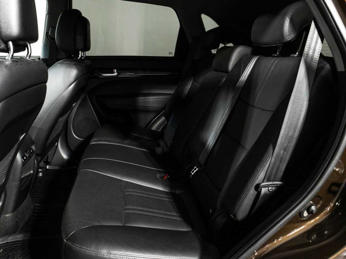 Kia Sorento с пробегом — 2019 год. Фото: #7