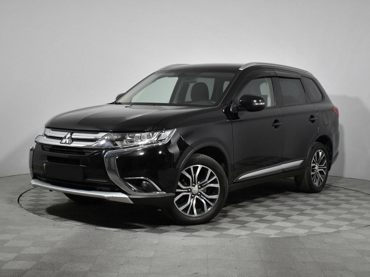 Mitsubishi Outlander с пробегом — 2018 год. Фото: #0