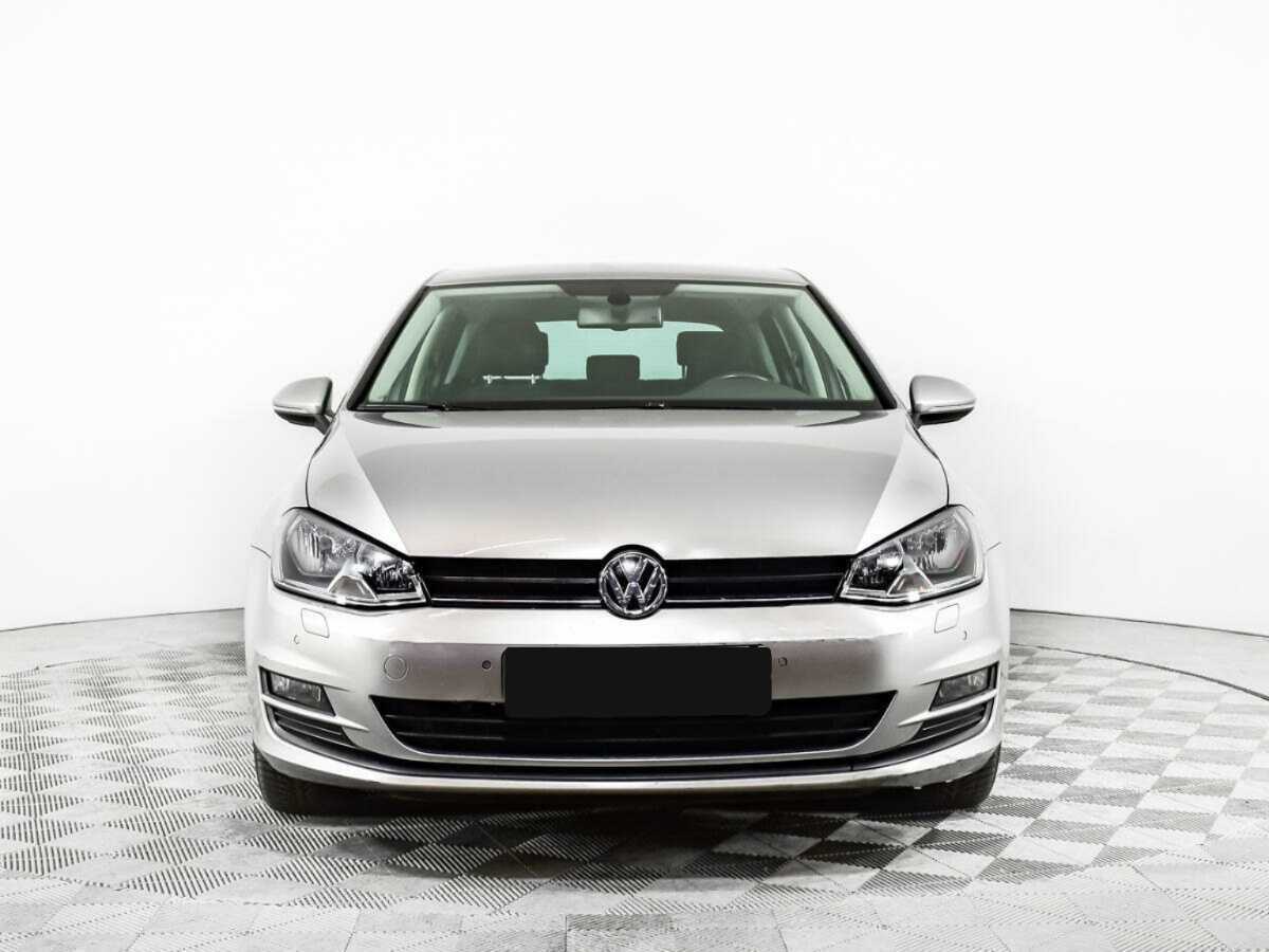 Volkswagen Golf с пробегом — 2014 год. Фото: #1