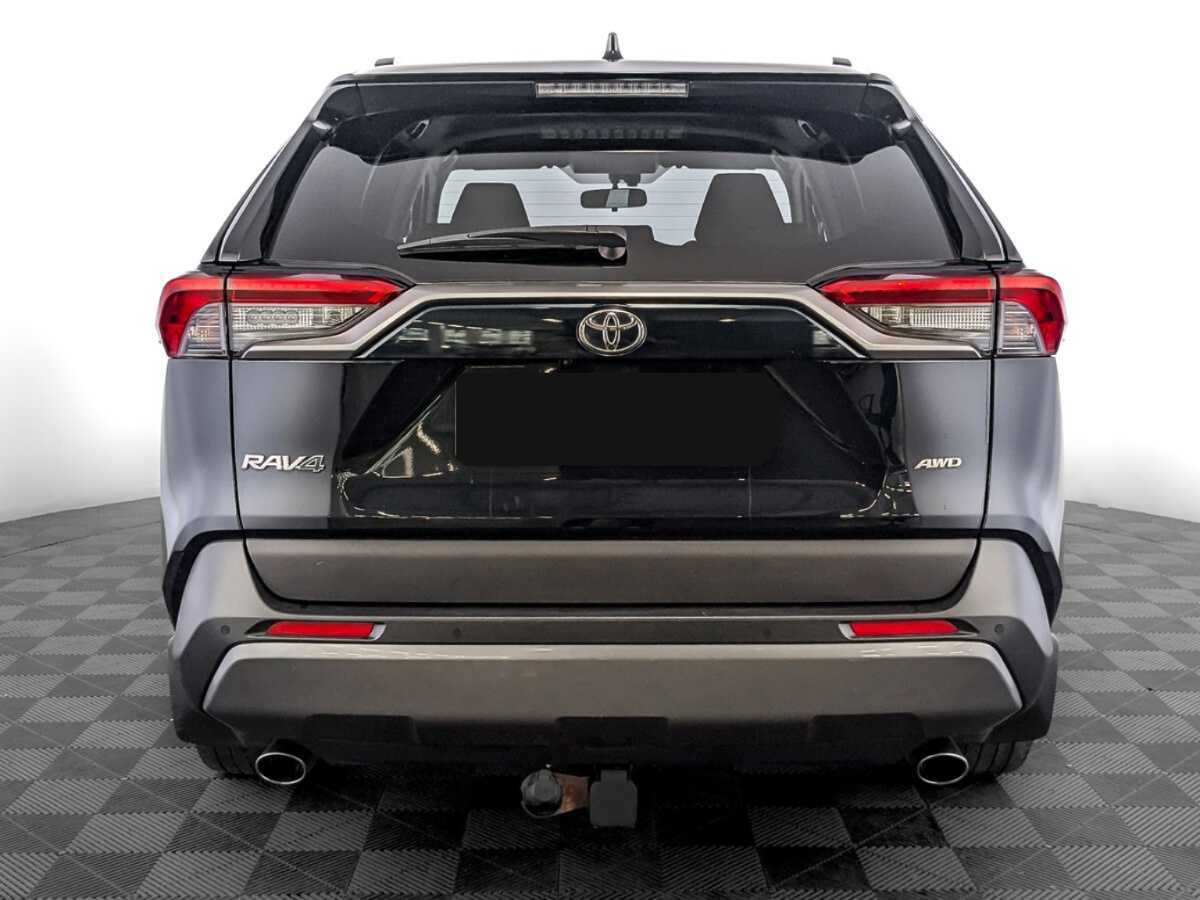 Toyota RAV4 с пробегом — 2020 год. Фото: #18