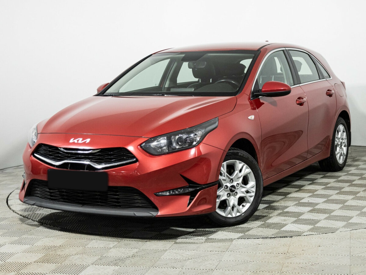 Kia Ceed с пробегом — 2022 год. Посмотреть фото